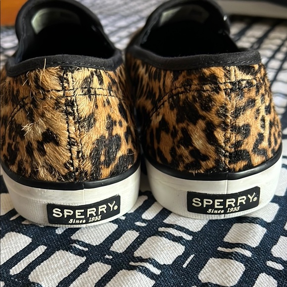 Sperry Brown and Black Slip-On Sneakers - Picture 4 of 9